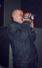 ..filmen strengt an.. `schwitz`..